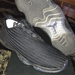 Air Jordan Future Black Low Concords